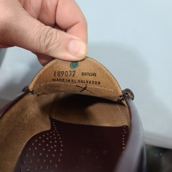 L.L. Bean Burgandy Beefroll Penny Loafer Dress Shoes Handcrafted Leather 10 D